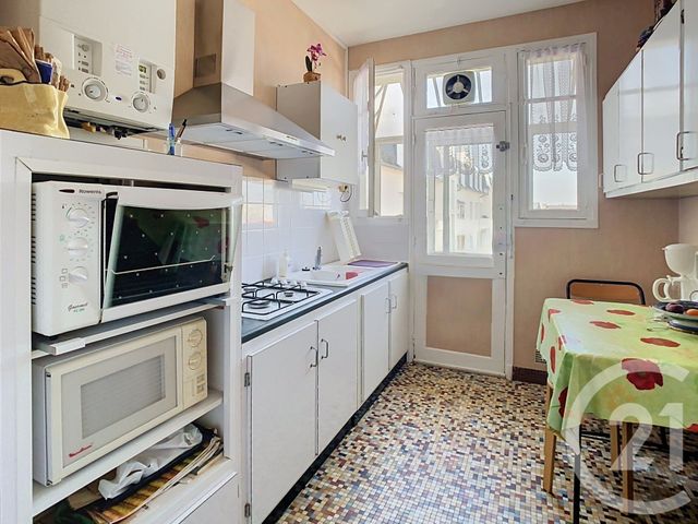 Appartement T4 &agrave; vendre - 5 pi&egrave;ces - 69,45 m2 - Dinan - 22 - BRETAGNE