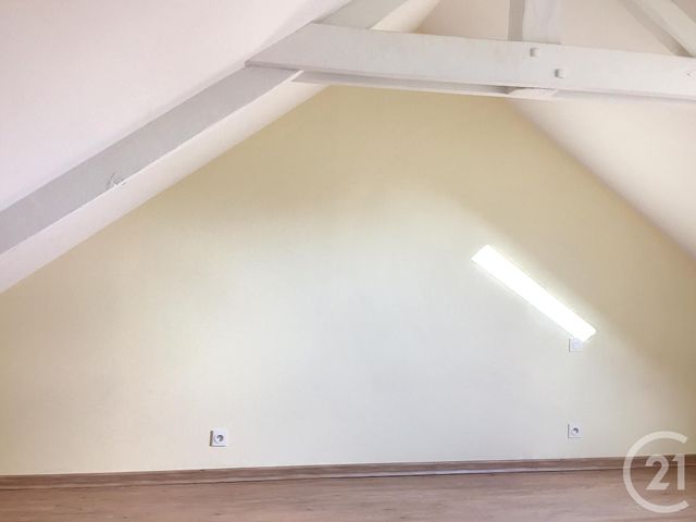 Maison &agrave; louer - 4 pi&egrave;ces - 66 m2 - Pleslin Trigavou - 22 - BRETAGNE