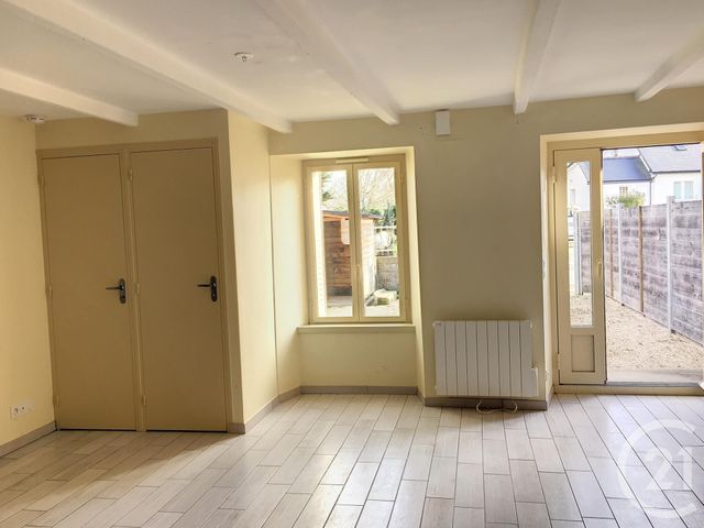 Maison &agrave; louer - 4 pi&egrave;ces - 66 m2 - Pleslin Trigavou - 22 - BRETAGNE