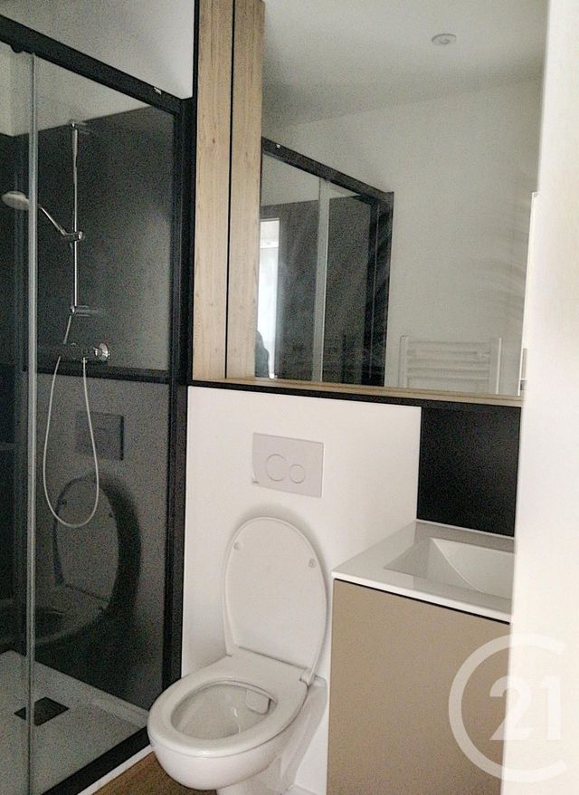 Appartement T1 &agrave; louer - 1 pi&egrave;ce - 20,94 m2 - Dinan - 22 - BRETAGNE