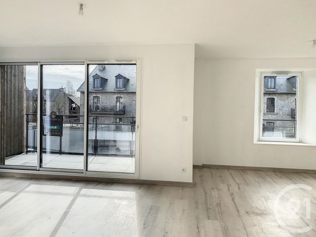 Appartement Duplex &agrave; louer - 3 pi&egrave;ces - 91 m2 - Dinan - 22 - BRETAGNE