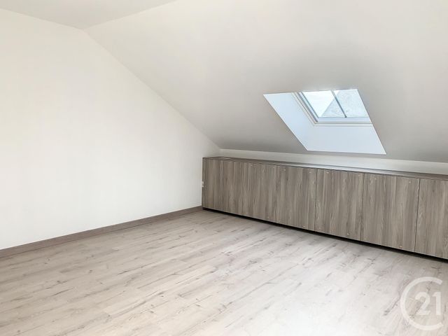 Appartement Duplex &agrave; louer - 3 pi&egrave;ces - 91 m2 - Dinan - 22 - BRETAGNE