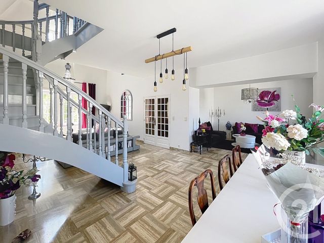 Maison &agrave; vendre - 9 pi&egrave;ces - 215 m2 - Taden - 22 - BRETAGNE