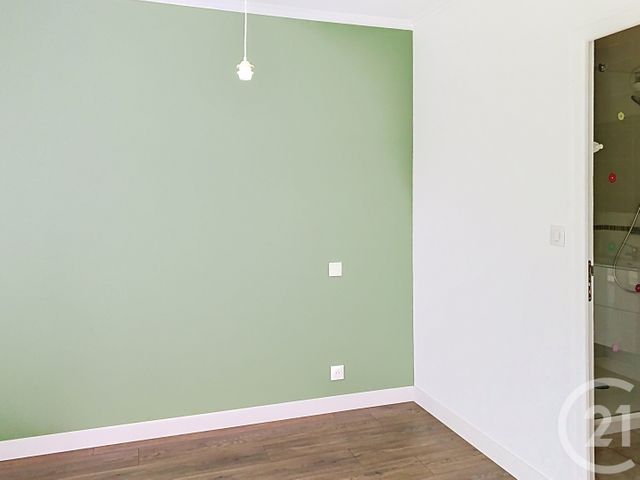 Appartement F2 &agrave; louer - 2 pi&egrave;ces - 43,03 m2 - Dinan - 22 - BRETAGNE