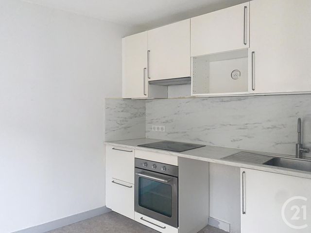 Appartement F2 &agrave; louer - 2 pi&egrave;ces - 44,01 m2 - Dinan - 22 - BRETAGNE