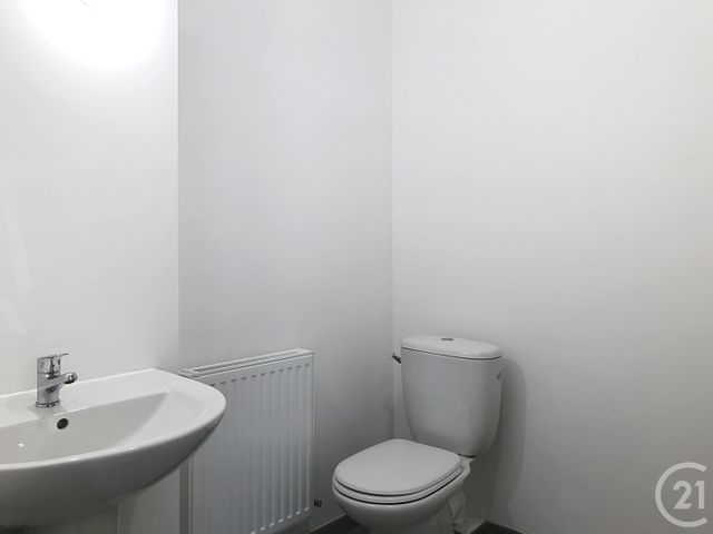 Appartement F3 &agrave; louer - 3 pi&egrave;ces - 62,72 m2 - Quevert - 22 - BRETAGNE