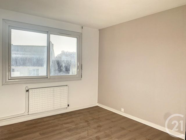 Maison &agrave; louer - 4 pi&egrave;ces - 87,41 m2 - Dinan - 22 - BRETAGNE