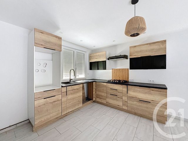 Maison &agrave; louer - 3 pi&egrave;ces - 75,01 m2 - Audincourt - 25 - FRANCHE-COMTE