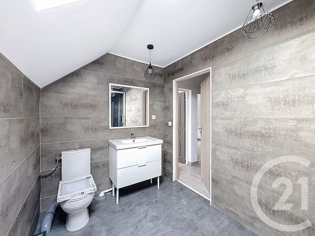 Maison &agrave; louer - 3 pi&egrave;ces - 75,01 m2 - Audincourt - 25 - FRANCHE-COMTE