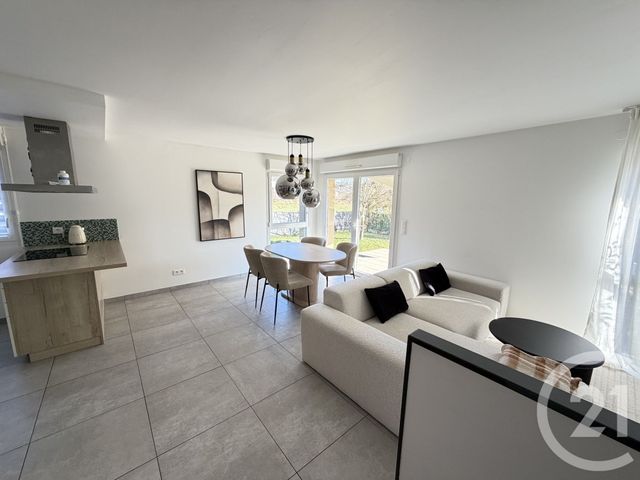 Appartement &agrave; vendre - 5 pi&egrave;ces - 82,33 m2 - Audincourt - 25 - FRANCHE-COMTE