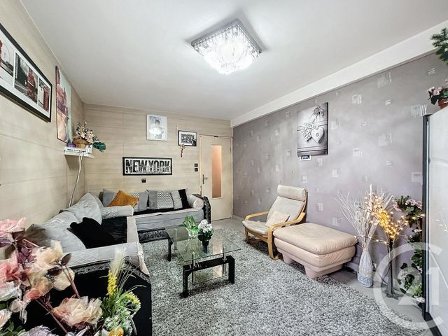 Appartement F5 à louer - 5 pièces - 80 m2 - Audincourt - 25 - FRANCHE-COMTE