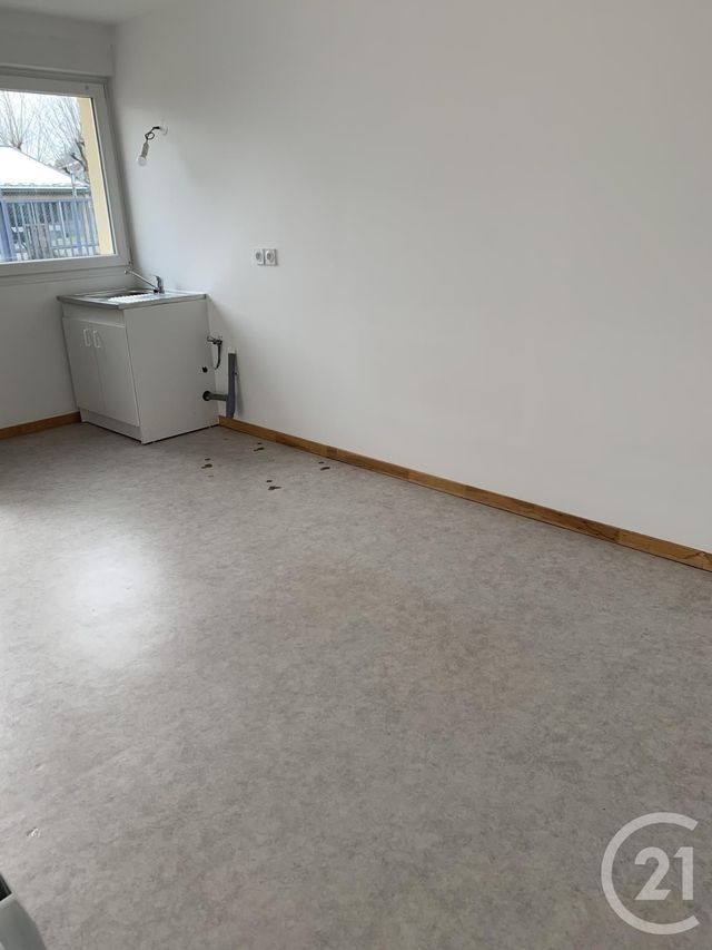Appartement F1 à louer - 1 pièce - 18 m2 - Valentigney - 25 - FRANCHE-COMTE