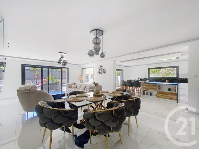 Maison à vendre - 7 pièces - 212,50 m2 - Audincourt - 25 - FRANCHE-COMTE