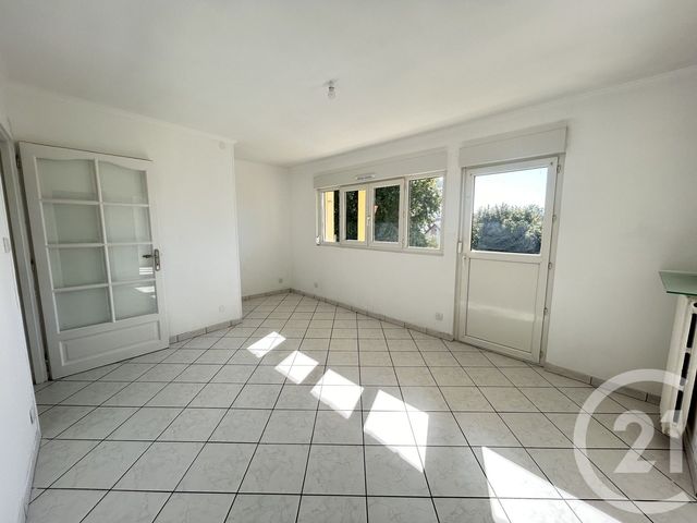Appartement F4 à louer ARBOUANS