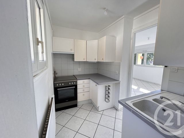Appartement F4 &agrave; louer - 4 pi&egrave;ces - 63,98 m2 - Arbouans - 25 - FRANCHE-COMTE
