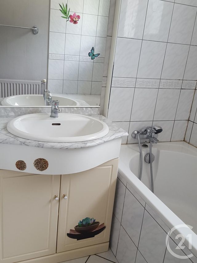 Appartement F4 à louer - 4 pièces - 63,98 m2 - Arbouans - 25 - FRANCHE-COMTE