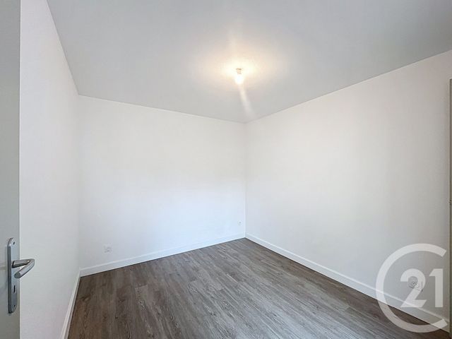 Appartement F2 à louer - 2 pièces - 25 m2 - Fesches Le Chatel - 25 - FRANCHE-COMTE