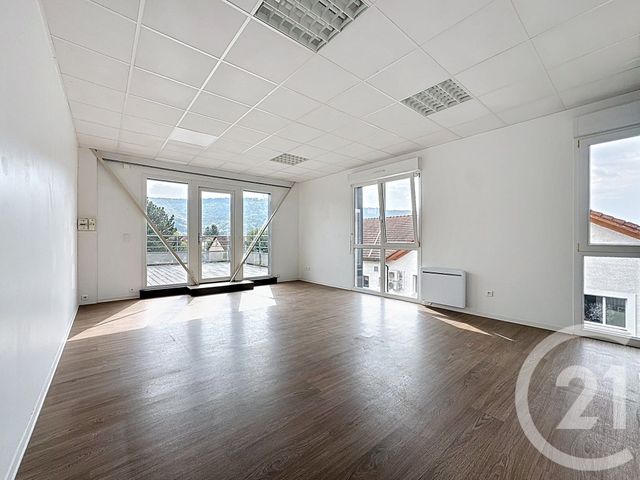 Immeuble &agrave; vendre - 525 m2 - Bourguignon - 25 - FRANCHE-COMTE