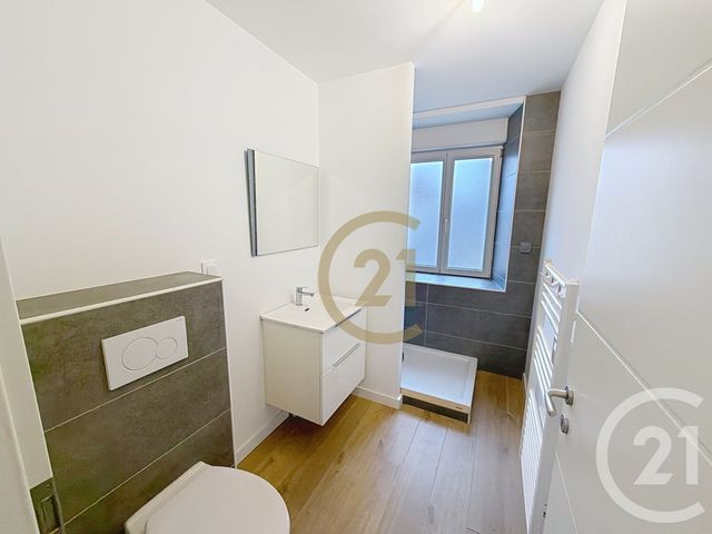 Appartement F2 &agrave; louer - 2 pi&egrave;ces - 39,67 m2 - Bondeval - 25 - FRANCHE-COMTE