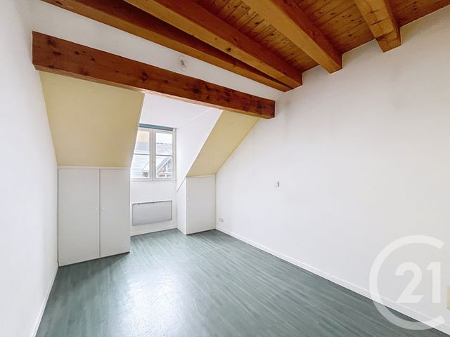 Appartement F3 &agrave; louer - 3 pi&egrave;ces - 53,78 m2 - Montbeliard - 25 - FRANCHE-COMTE