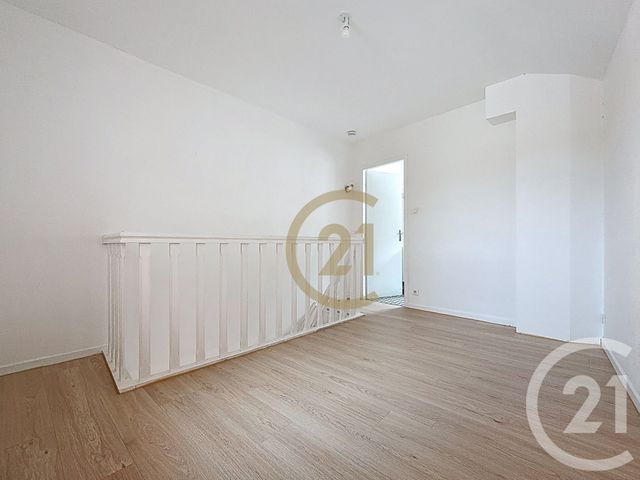 Appartement Duplex à louer - 2 pièces - 27,85 m2 - Beaucourt - 90 - FRANCHE-COMTE