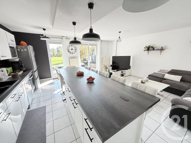 Prix immobilier STE SUZANNE - Photo d’un appartement vendu