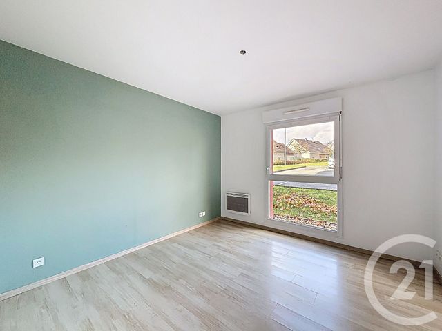 Appartement F4 &agrave; vendre - 4 pi&egrave;ces - 73,20 m2 - Montbeliard - 25 - FRANCHE-COMTE