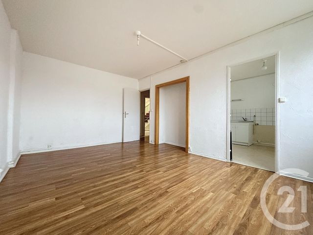 Appartement F2 &agrave; vendre - 2 pi&egrave;ces - 44,40 m2 - Grand Charmont - 25 - FRANCHE-COMTE