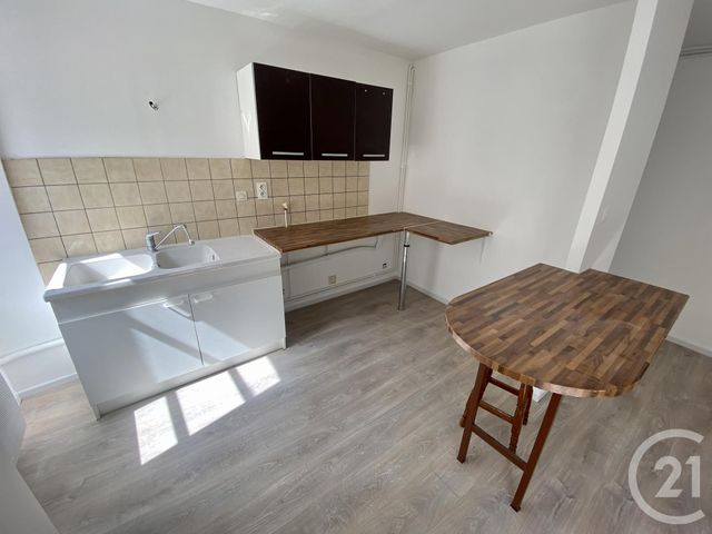 Appartement F2 à louer - 2 pièces - 42,01 m2 - Delle - 90 - FRANCHE-COMTE
