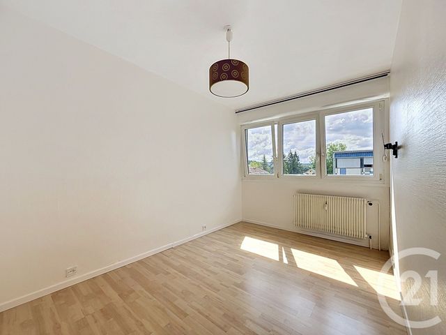 Appartement F4 &agrave; louer - 4 pi&egrave;ces - 75,03 m2 - Seloncourt - 25 - FRANCHE-COMTE