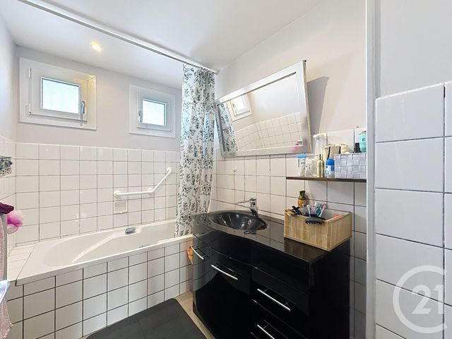 Maison &agrave; vendre - 4 pi&egrave;ces - 75 m2 - Valentigney - 25 - FRANCHE-COMTE