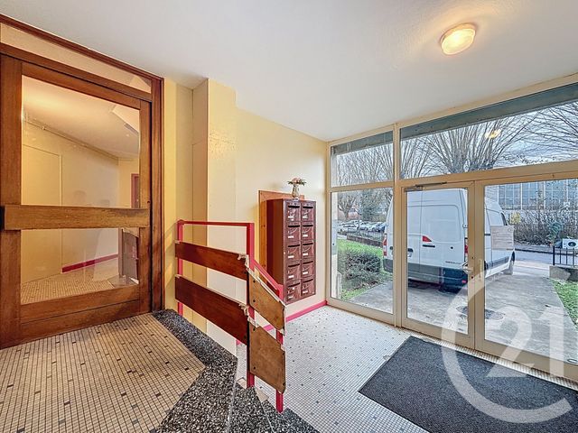 Appartement F2 à vendre - 2 pièces - 45,74 m2 - Montbeliard - 25 - FRANCHE-COMTE