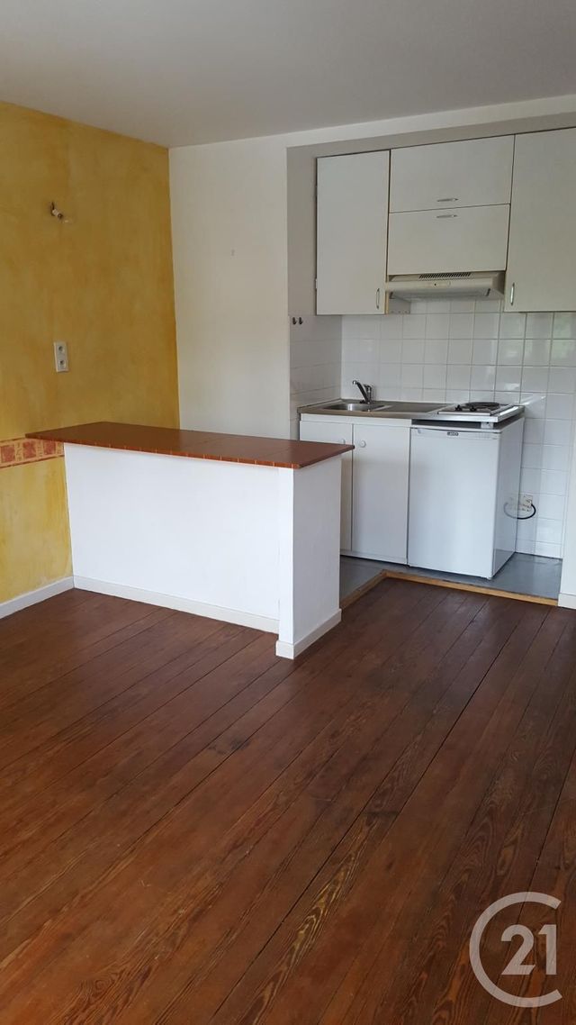 Appartement Studio &agrave; louer - 1 pi&egrave;ce - 30 m2 - Montbeliard - 25 - FRANCHE-COMTE
