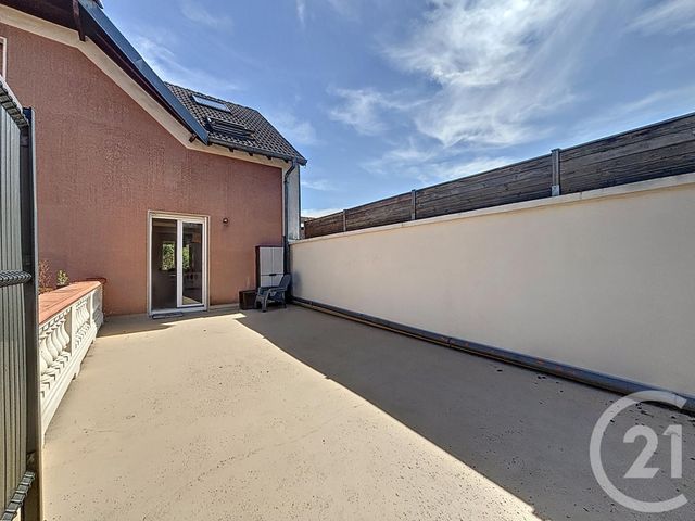 Appartement F4 à louer - 4 pièces - 88,06 m2 - Belfort - 90 - FRANCHE-COMTE