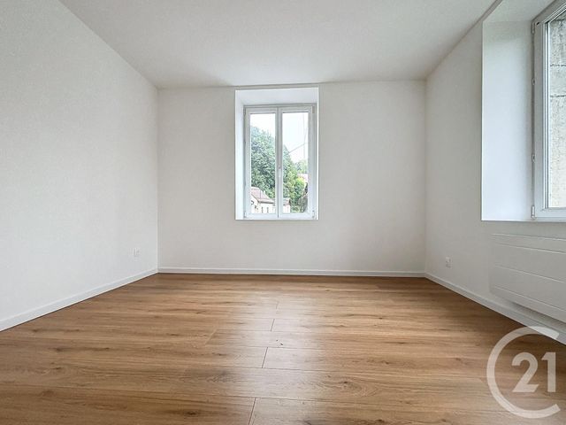 Appartement F2 &agrave; louer - 2 pi&egrave;ces - 40,40 m2 - Beaucourt - 90 - FRANCHE-COMTE