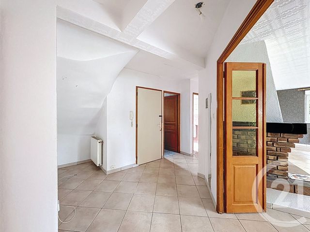 Appartement F3 &agrave; louer - 3 pi&egrave;ces - 88,25 m2 - Audincourt - 25 - FRANCHE-COMTE