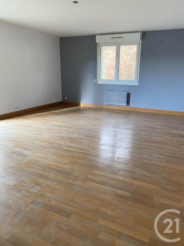 Appartement Duplex &agrave; louer - 5 pi&egrave;ces - 110 m2 - Vandoncourt - 25 - FRANCHE-COMTE