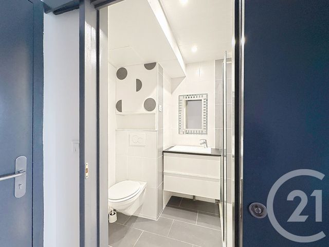 Appartement F1 &agrave; louer - 1 pi&egrave;ce - 19,30 m2 - Montbeliard - 25 - FRANCHE-COMTE