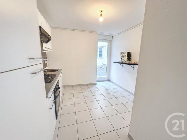 Appartement F3 &agrave; louer - 3 pi&egrave;ces - 63 m2 - Sochaux - 25 - FRANCHE-COMTE