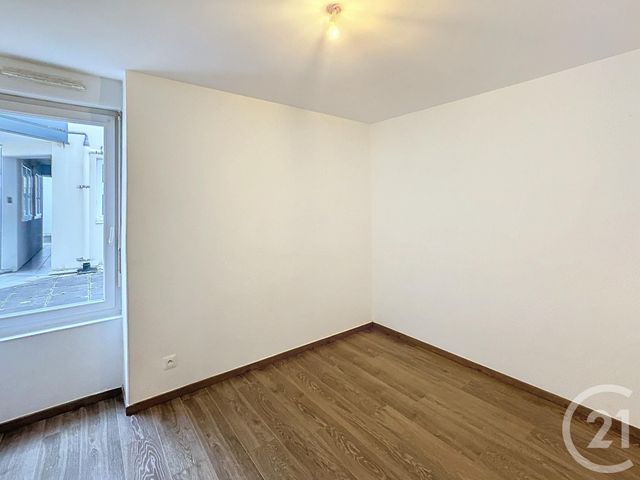 Appartement F3 &agrave; louer - 3 pi&egrave;ces - 63 m2 - Sochaux - 25 - FRANCHE-COMTE