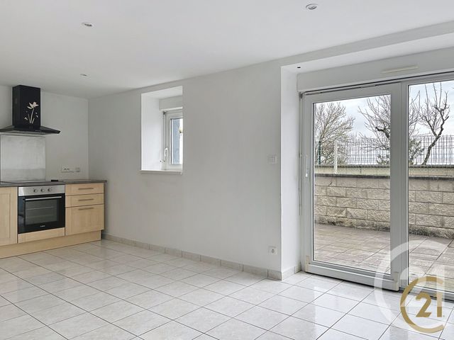 Appartement F2 &agrave; louer - 2 pi&egrave;ces - 41,17 m2 - Bondeval - 25 - FRANCHE-COMTE
