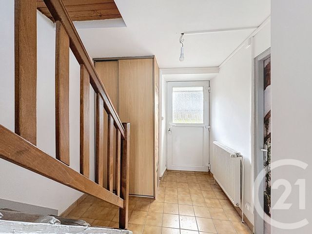 Maison &agrave; louer - 4 pi&egrave;ces - 106,75 m2 - Fesches Le Chatel - 25 - FRANCHE-COMTE