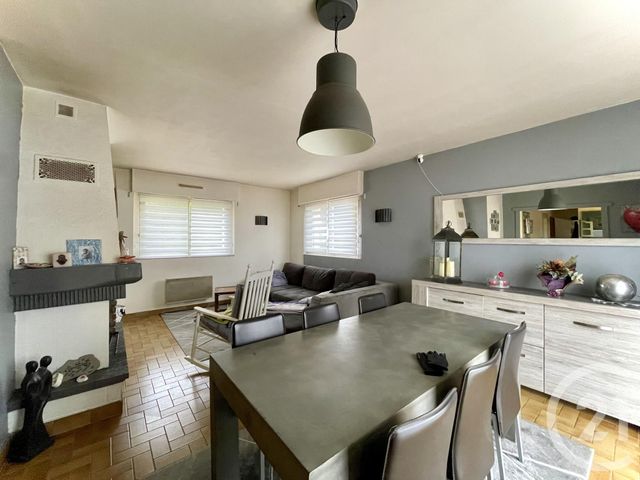 Maison &agrave; louer - 5 pi&egrave;ces - 98 m2 - Bavans - 25 - FRANCHE-COMTE