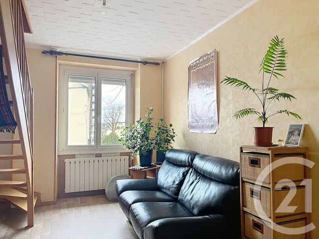 Appartement &agrave; louer - 3 pi&egrave;ces - 59,11 m2 - Exincourt - 25 - FRANCHE-COMTE