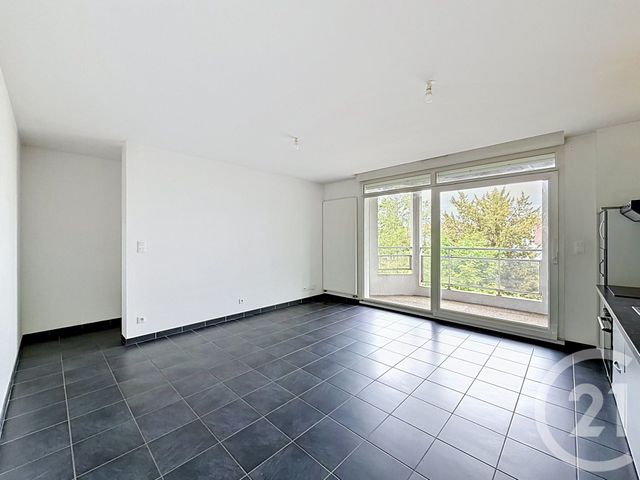 Appartement F3 &agrave; vendre - 3 pi&egrave;ces - 73,18 m2 - Valentigney - 25 - FRANCHE-COMTE