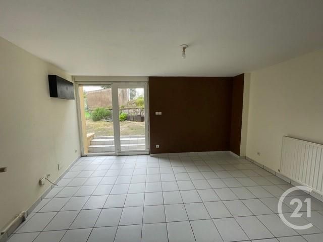 Maison &agrave; louer - 3 pi&egrave;ces - 47,78 m2 - Fesches Le Chatel - 25 - FRANCHE-COMTE
