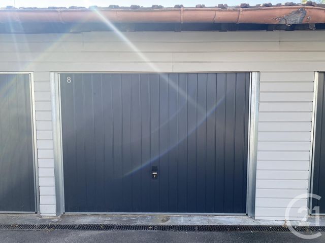 Parking &agrave; louer - 15 m2 - Seloncourt - 25 - FRANCHE-COMTE