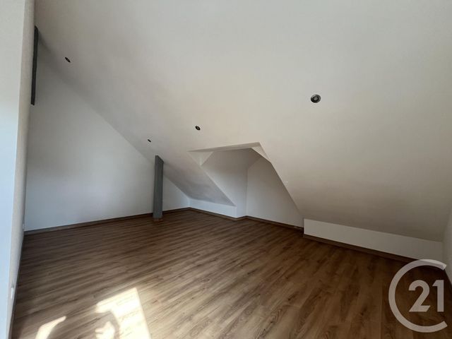 Appartement F3 &agrave; louer - 3 pi&egrave;ces - 65,70 m2 - Etupes - 25 - FRANCHE-COMTE