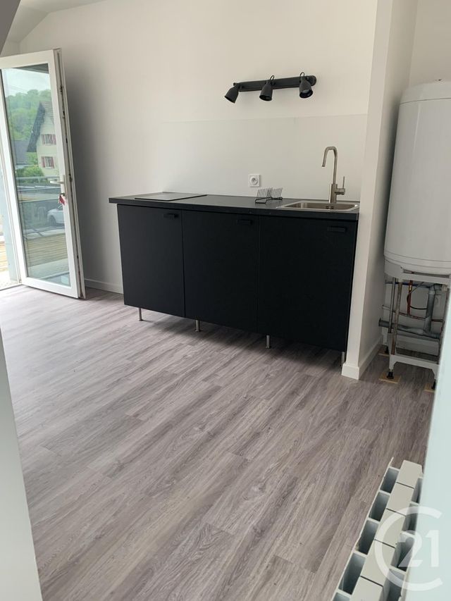 Appartement F1 &agrave; louer - 1 pi&egrave;ce - 22,82 m2 - Valentigney - 25 - FRANCHE-COMTE