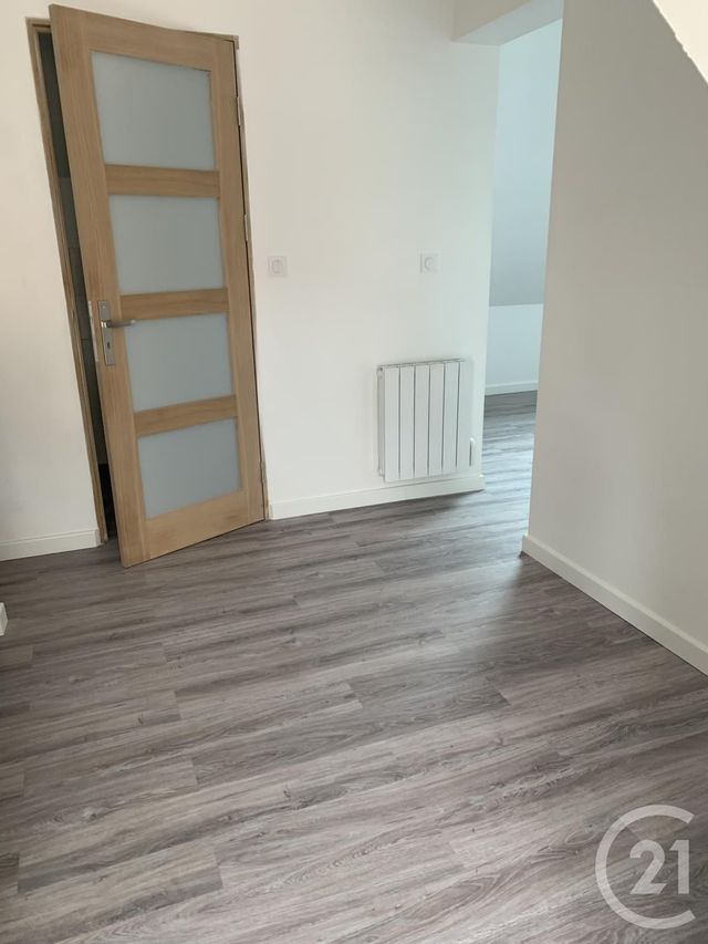 Appartement F1 &agrave; louer - 1 pi&egrave;ce - 22,82 m2 - Valentigney - 25 - FRANCHE-COMTE